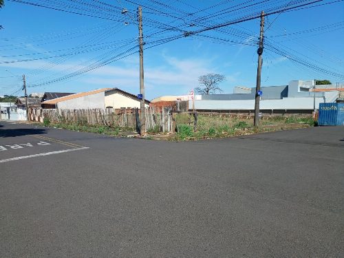 TERRENO no bairro Vl Tênis Club de ASSIS