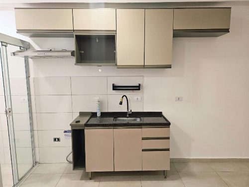 APARTAMENTO com 2 dormitórios, 1 banheiro e 1 vaga no bairro Vila Progresso de ASSIS, 45 m² construídos